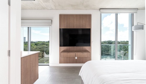 Deluxe Studio, City View