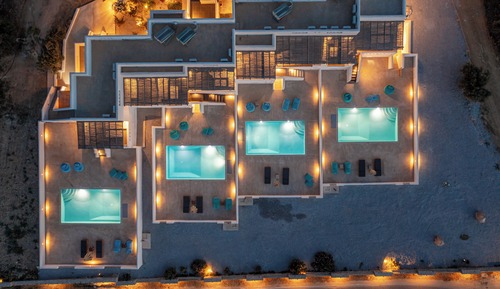 4 Bedroom Deluxe Villa Private Pool V1