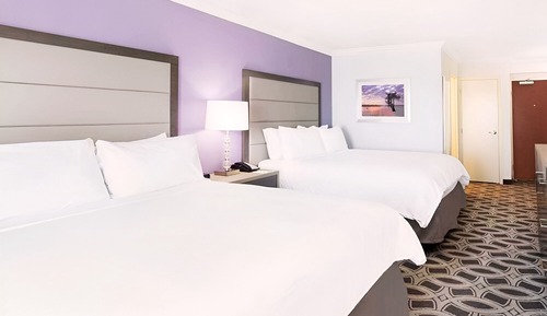 Standard Double Room, 2 Bedrooms, Roll-in Shower, Non Smoking