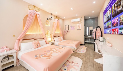 Family Twin Room