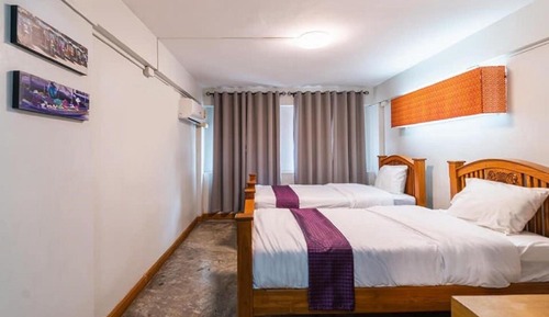 Basic Twin Room, City View