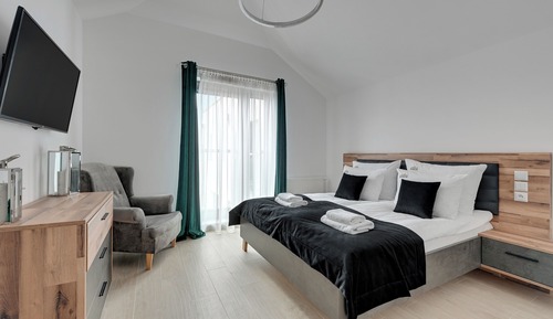 Family Apartment, River View