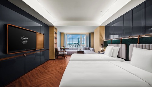 2 Double Premium River View