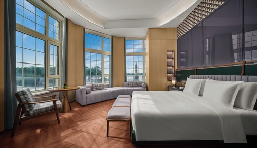 1 King Suite River View