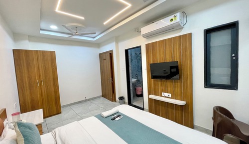 Deluxe Quadruple Room