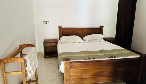 Basic Double Room