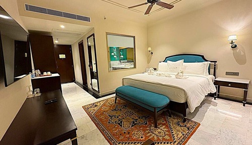 Superior Room, 1 King Bed (Superior Room Double)
