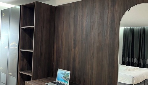 Business Single Room