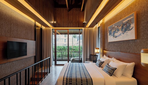 Executive Suite