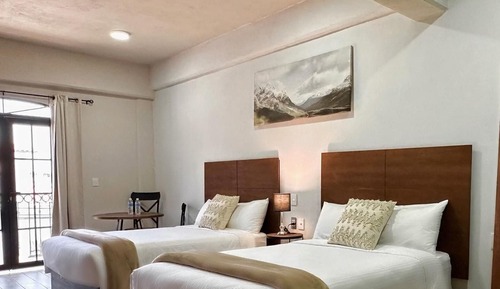 Classic Quadruple Room, Balcony