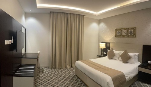 Superior Suite