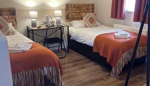 Comfort Twin Room