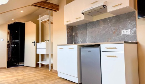 Classic Room, Multiple Beds, Kitchenette
