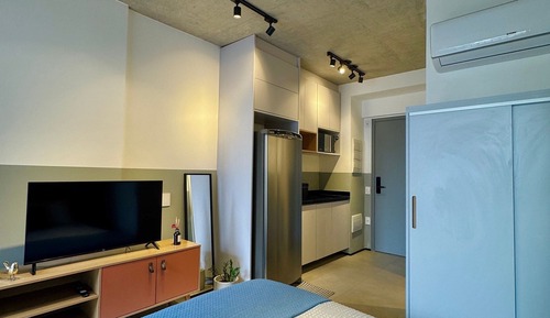 Basic Apartment