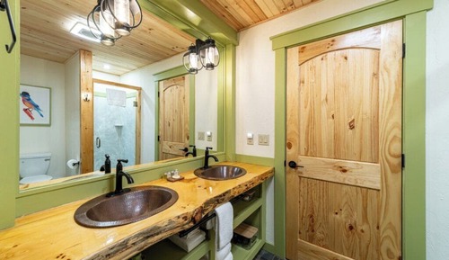 Luxury Single Room, City View