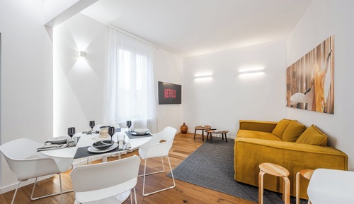 Deluxe Apartment, City View