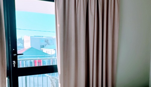 Deluxe Room, 1 King Bed, Balcony, Sea View