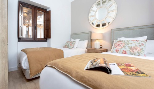 Apartment (2 Bedrooms)