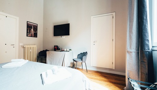 Galvani Suite