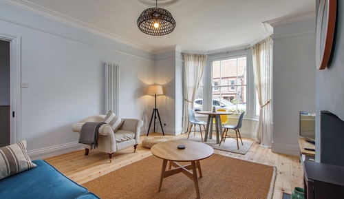 Luxury Apartment, 2 Bedrooms, Courtyard View