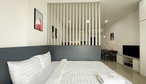 Standard Studio