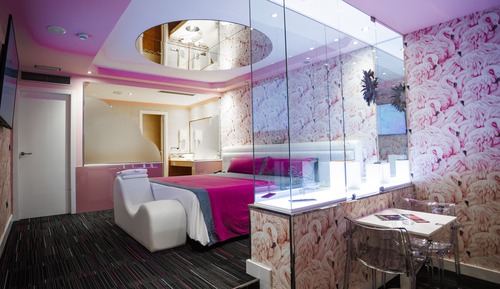 Suite, Jetted Tub