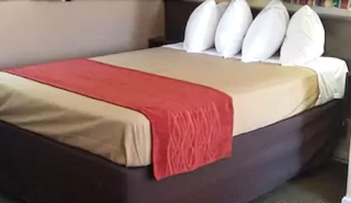 Standard Single Room, 1 Queen Bed, Accessible