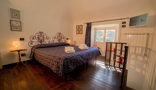 Room, Connecting Rooms, Tower