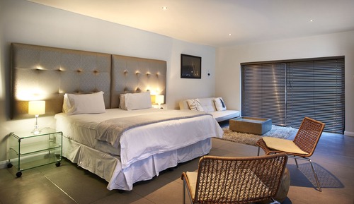 Penthouse, 1 King Bed, Garden View