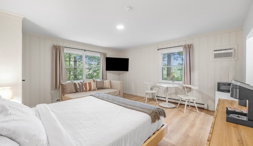 Equinox Suite