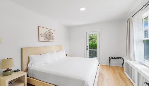 Guesthouse B