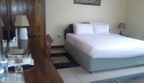 Deluxe Room, City View