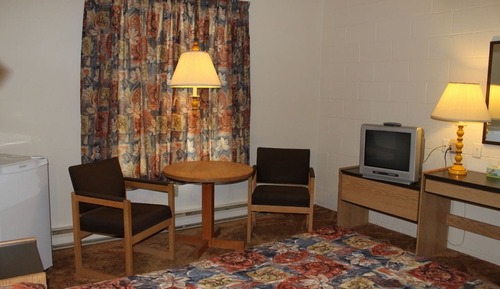 Standard Room, 1 Queen Bed