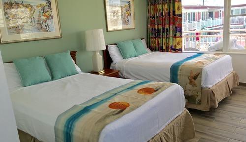 Standard Room, 2 Double Beds, Kitchenette (Non-Smoking)
