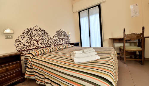 Economy Double Room