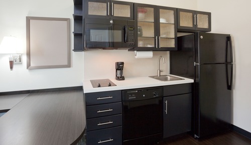 Studio Suite, 1 Queen Bed, Accessible (Communications Accessible)