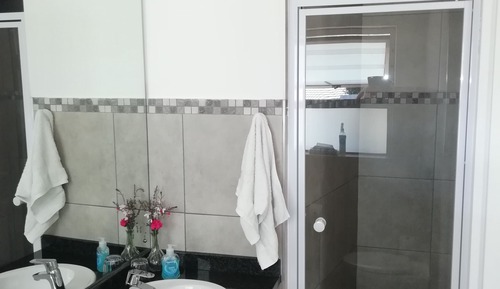 Superior Garden Suite 1 (8)