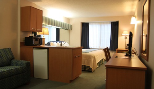Suite, 1 Queen Bed, Non Smoking, Refrigerator & Microwave