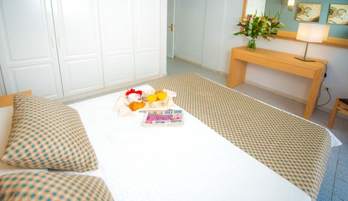 2 Bedroom Apartment (6)