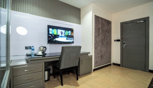 Executive Room