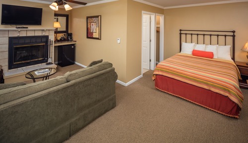 Room, 1 Queen Bed, Jetted Tub