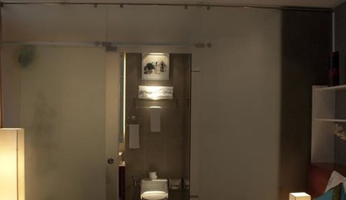 Deluxe Studio