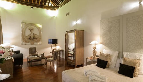 Standard Suite