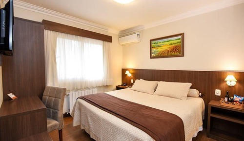 Deluxe Double or Twin Room