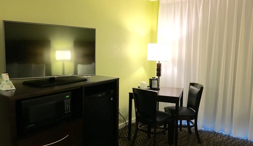 Family Studio, 2 Queen Beds, Kitchenette, Bay View