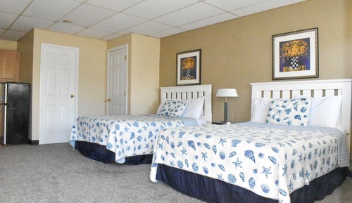 Standard Room, 2 Double Beds