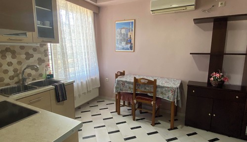 Triple Room (305)