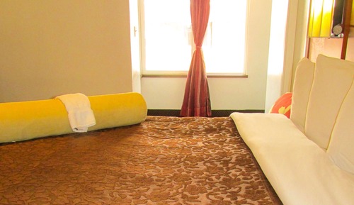 Deluxe Room, 1 King Bed, Non Smoking Non-Pet Friendly