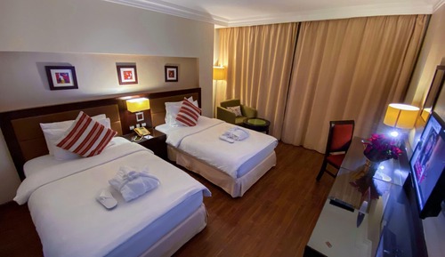 Deluxe Twin Room, City View