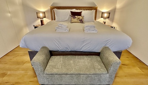 Apartment, Private Bathroom, River View (74 Brewhouse)